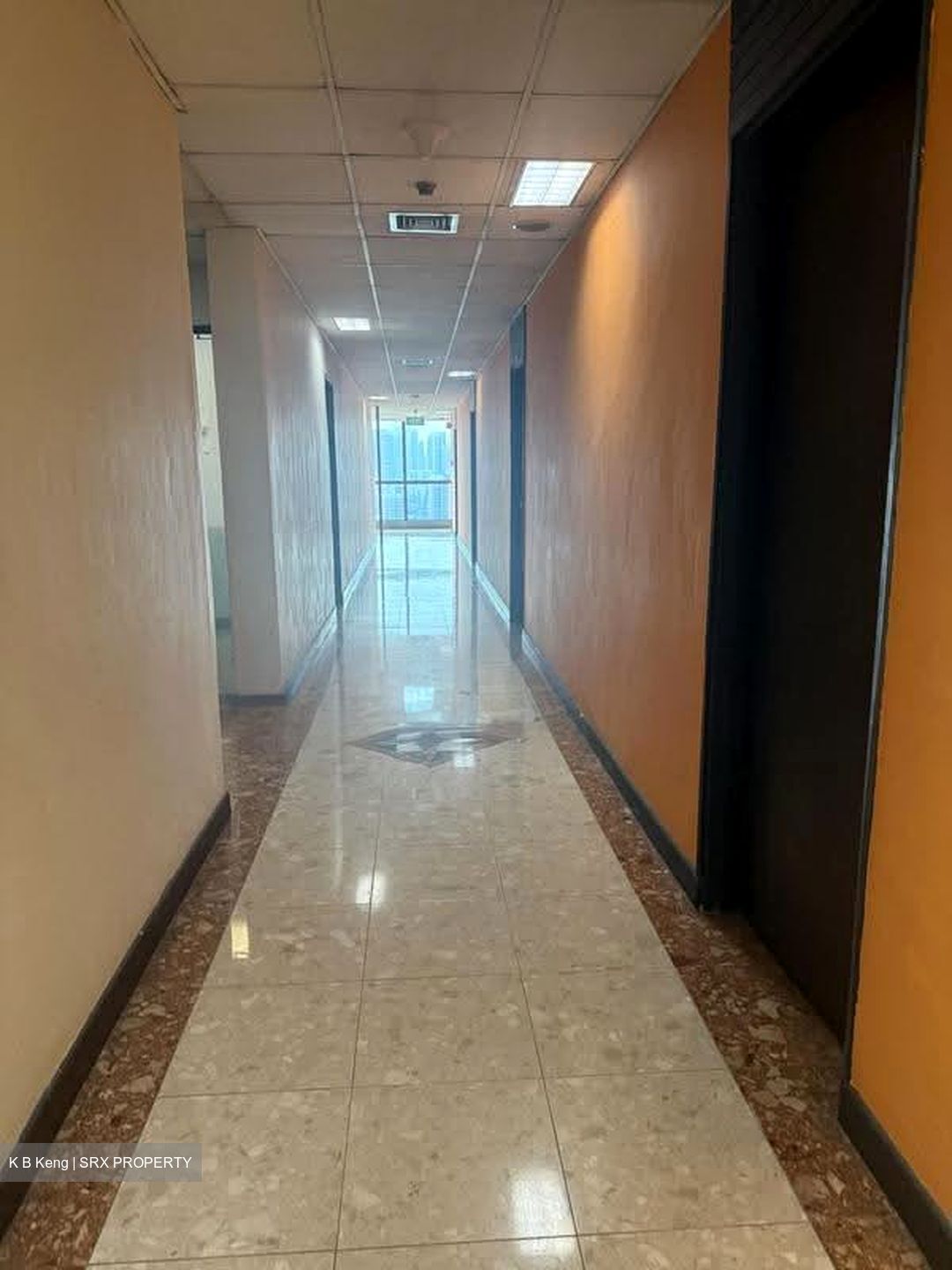 High Street Centre (D6), Office #622041151